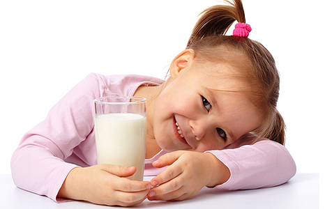 1368855105_kids-milk-13052013