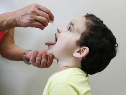 Минздрав закупает вакцину для профилактики полиомиелита
